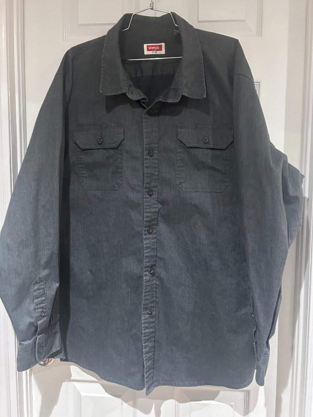 Wrangler Mens Long Sleeved Button down 3Xl Grey NWOT